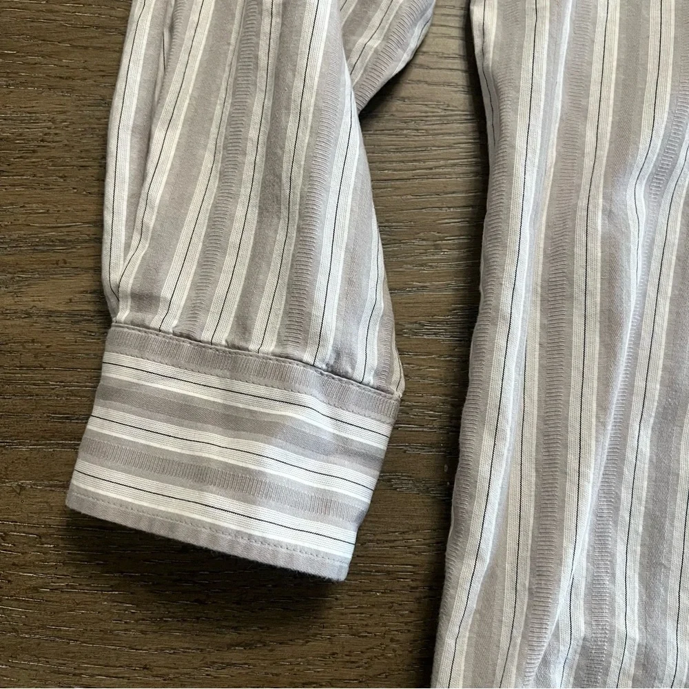 Eighty Eight Y2K Men's Gray Striped Button Down Shirt with Crest design size L - Picture 6 of 11